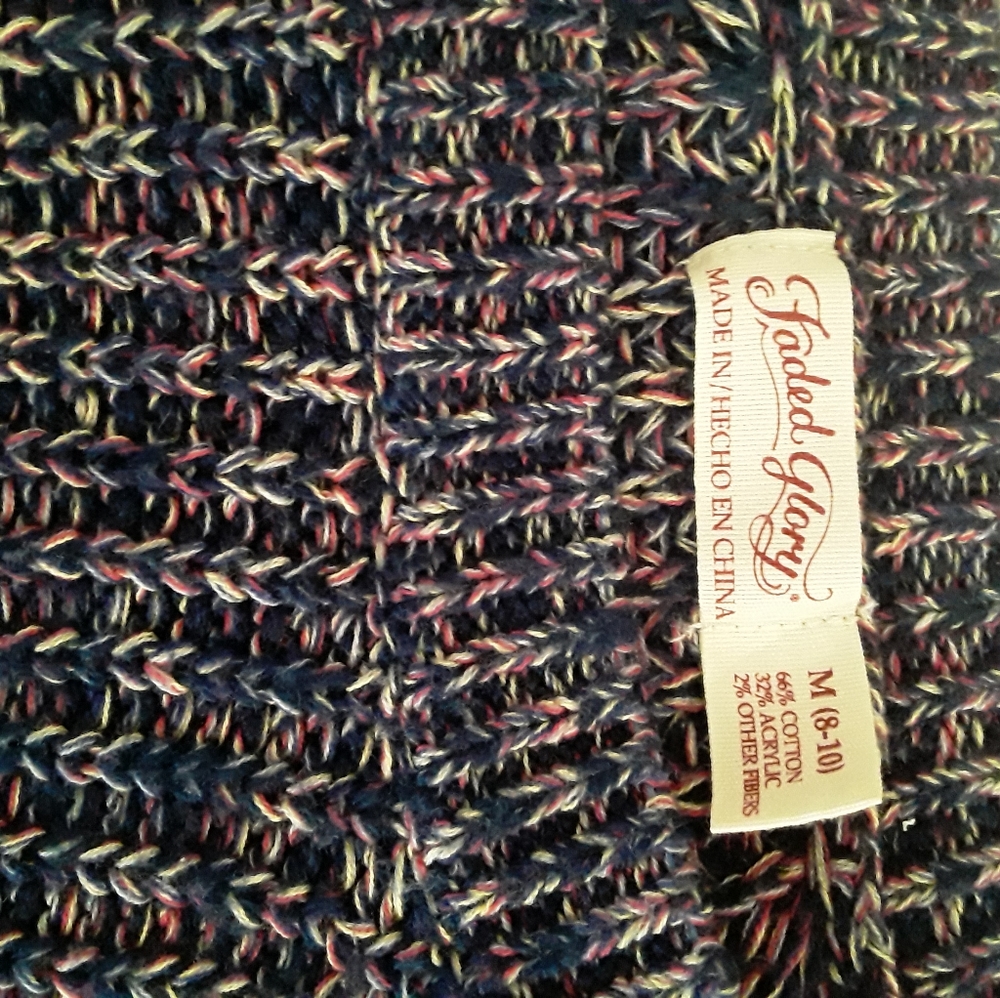 Sweater - Picture 2 of 5
